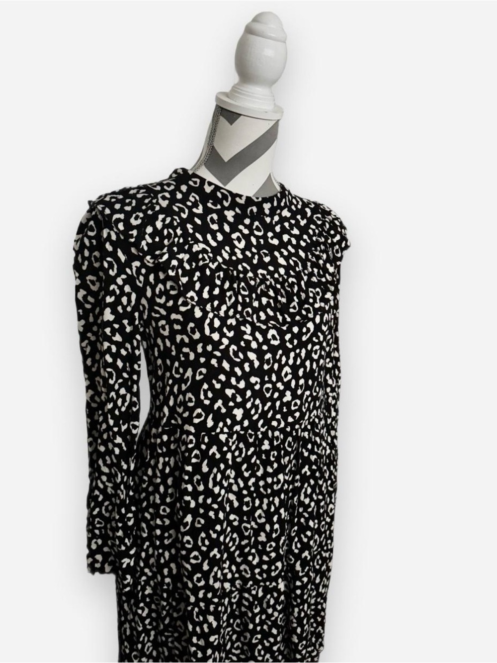 bohme Black & White Leopard-Print Long Sleeve Tiered Dress - Picture 2 of 13